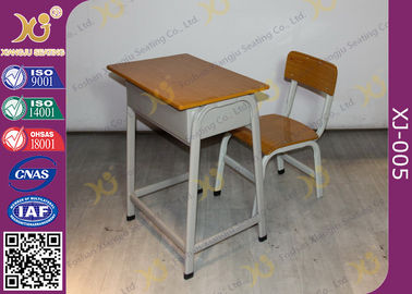 China Escritorio y silla de ignifugación del estudiante del marco metálico fijados para la escuela primaria proveedor