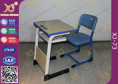 China Situación libre del moldeo por insuflación de aire comprimido de los PP Seat de los niños de la escuela de escritorio del piso hueco de la silla proveedor