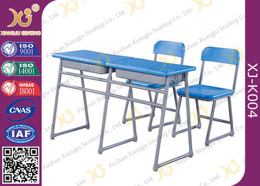 China Werzalit moldeó el escritorio y la silla de la escuela del tamaño del soporte del tablero fijados para los niños de 6 a 18 proveedor