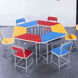 China El escritorio y la silla coloridos del estudiante de la diversión durable fijan/embroman la tabla de la escuela proveedor