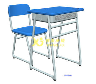 China Color determinado no ajustable Customed del escritorio y de la silla del estudiante del HDPE solo proveedor